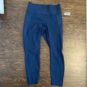 Old Navy Elevate Legging